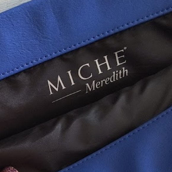 (New)MICHE Prima MEREDITH shell only RETIRED w/gold accent - Picture 4 of 9